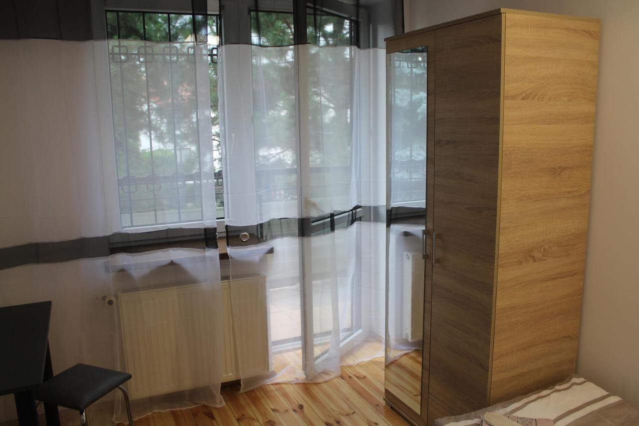 Saska Ochota Forest Guest House Βαρσοβία Εξωτερικό φωτογραφία